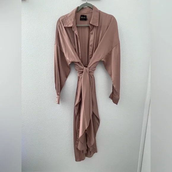 DO+BE Elegant Mocha Long Sleeve Dress - Picture 2 of 8